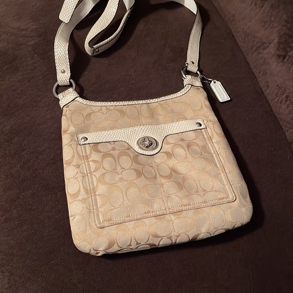 Coach bag. Beautiful condition. Minimal ink stain inside. Will ship immediately. - Picture 11 of 12